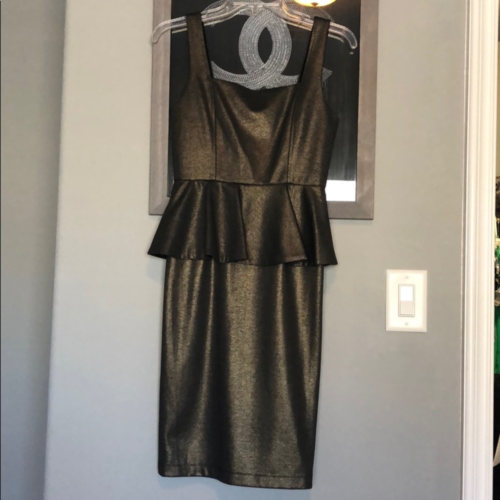 NWT Alice & Olivia Bronze Peplum Dress